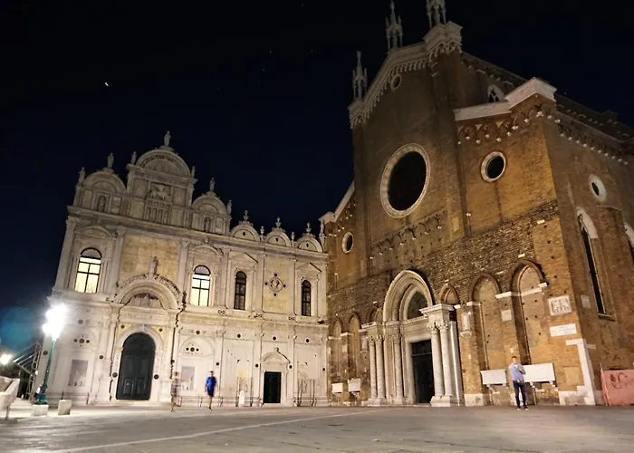 Sara S Luxury Home Five Minutes From Piazza San Marco